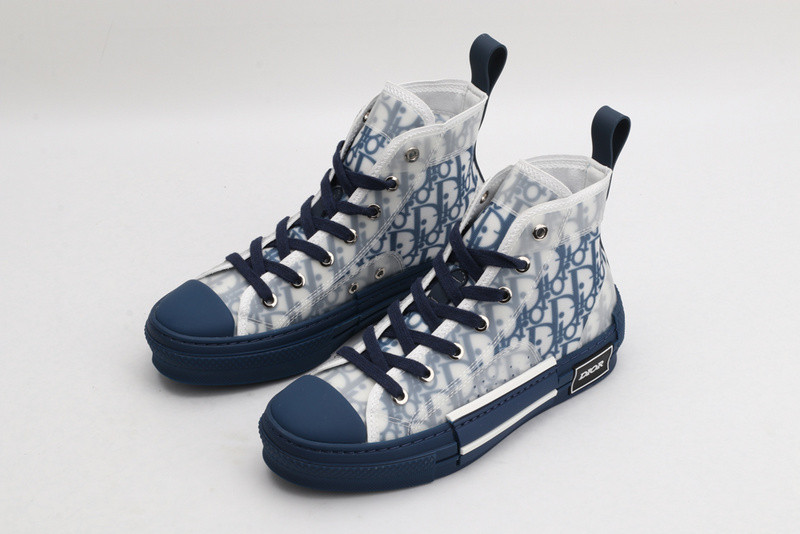 DR B23 High Top Sneaker