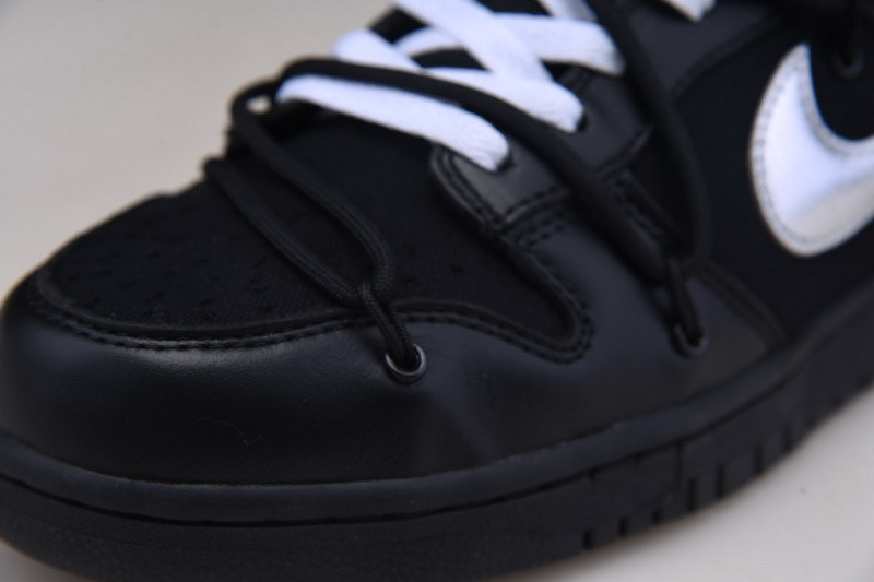 OF x Nike Dunk Low DM1602-001