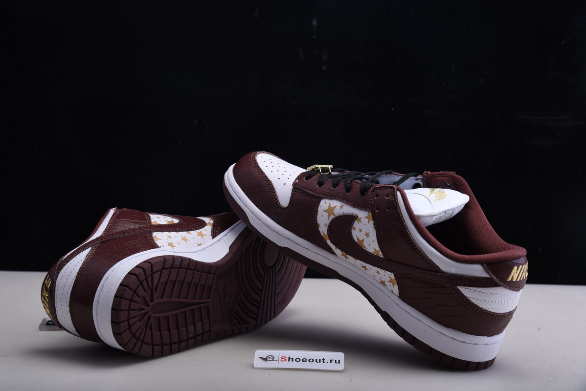 Sup x Nike SB Dunk Low “Stars” DH3228-103