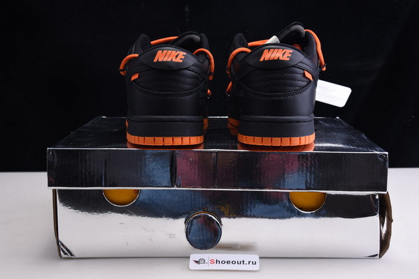 OF x Nike Dunk Low CT0856-002