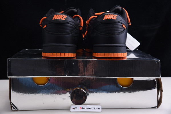 OF x Nike Dunk Low CT0856-002