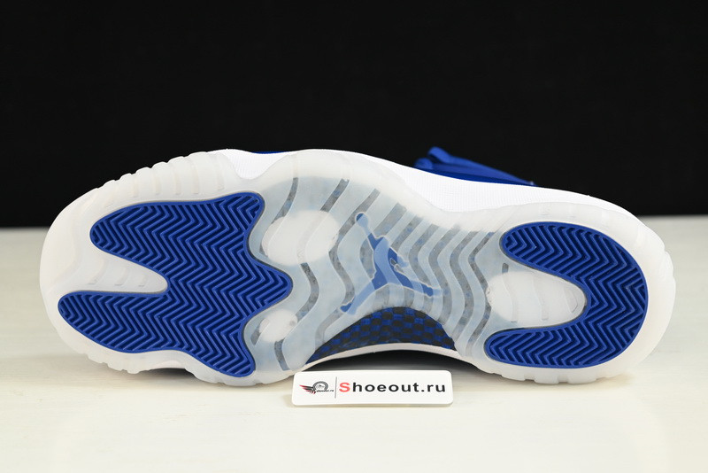 Air Jordan 11 AT7802-115