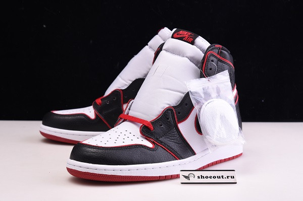 Air Jordan 1 High OG “Bloodline” 555088-062