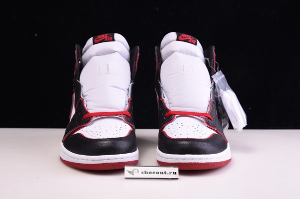 Air Jordan 1 High OG “Bloodline” 555088-062