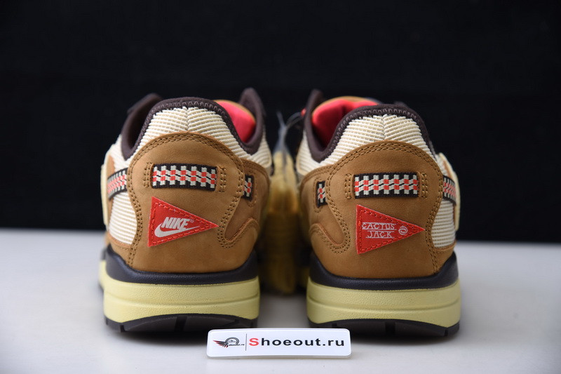 Travis Scott x Nike Air Max 1 DO9392-701