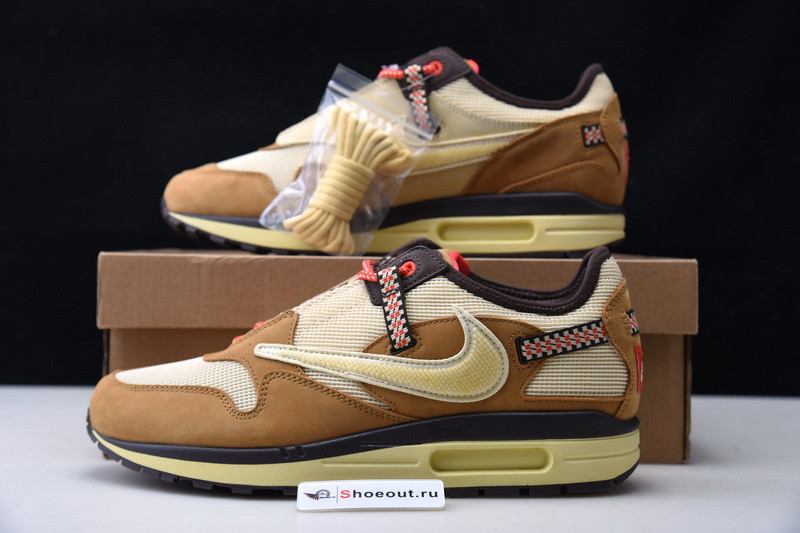 Travis Scott x Nike Air Max 1 DO9392-701