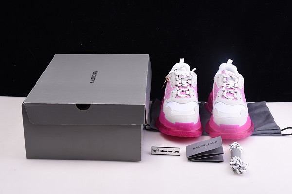 BLCG Triple S 544351-W0901-2281