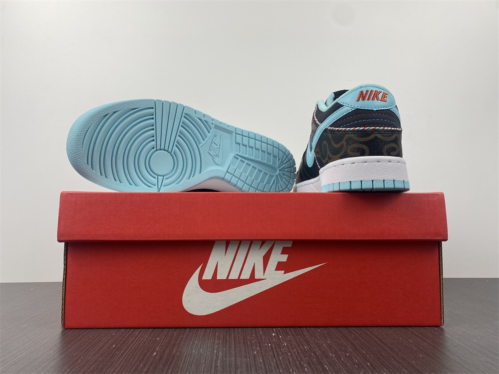 Nike Dunk Low “Barber Shop” DH7614-001