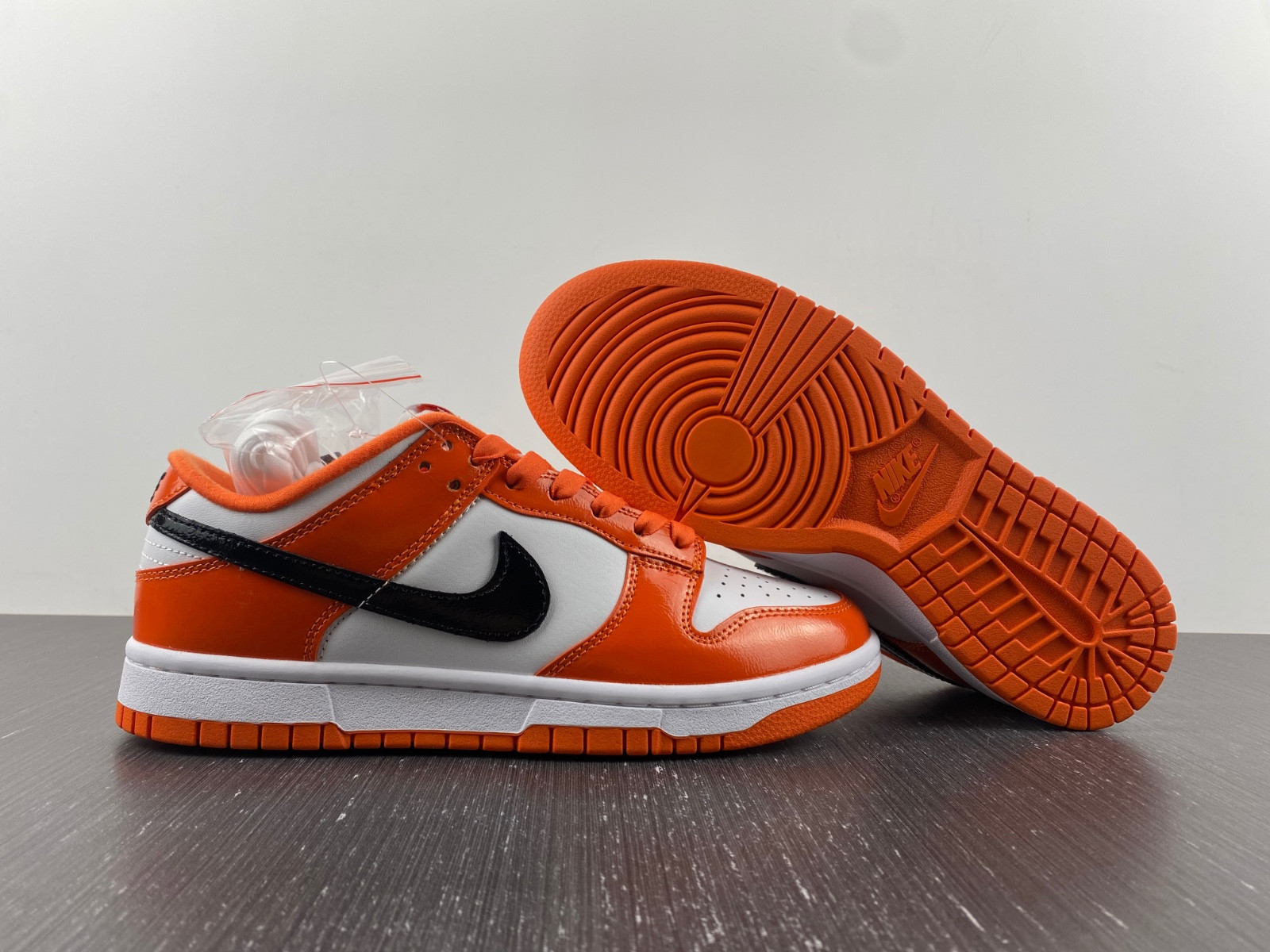 Nike Dunk Low “Safety Orange” DJ9955-800