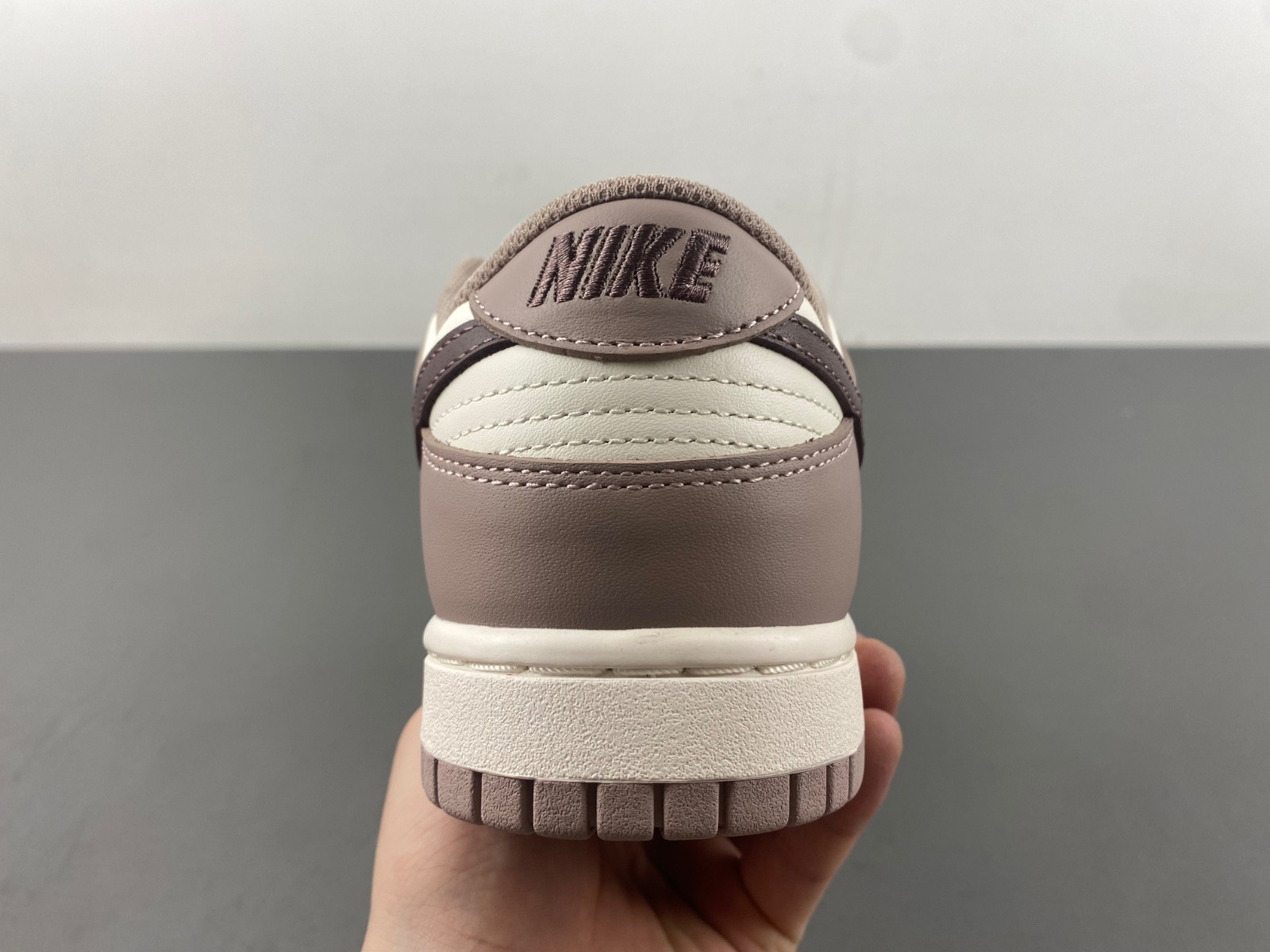 Nike Dunk Low “Diffused Taupe” DD1503-125