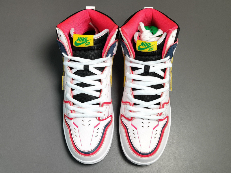 Gundam x Nike SB Dunk High "Project Unicorm-Rx-0” DH7717-100