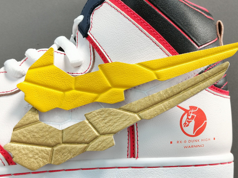 Gundam x Nike SB Dunk High "Project Unicorm-Rx-0” DH7717-100