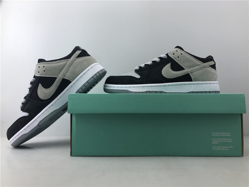 Zoom Dunk Low Pro SB