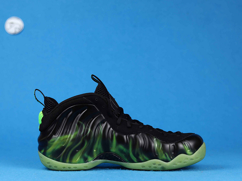 Nike Air Foamposite One ParaNorman 579771-003
