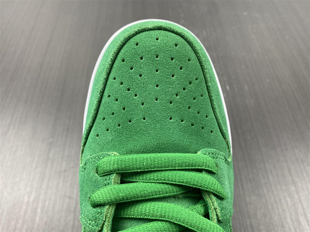 Nike Dunk Low Pro St.Patrick