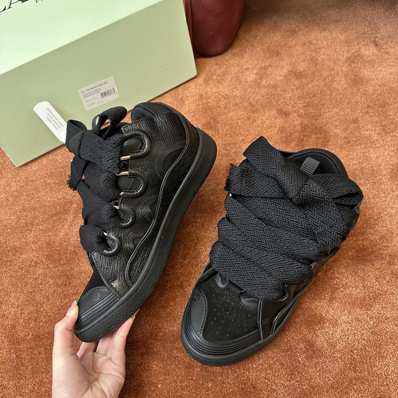 LanV sneakers