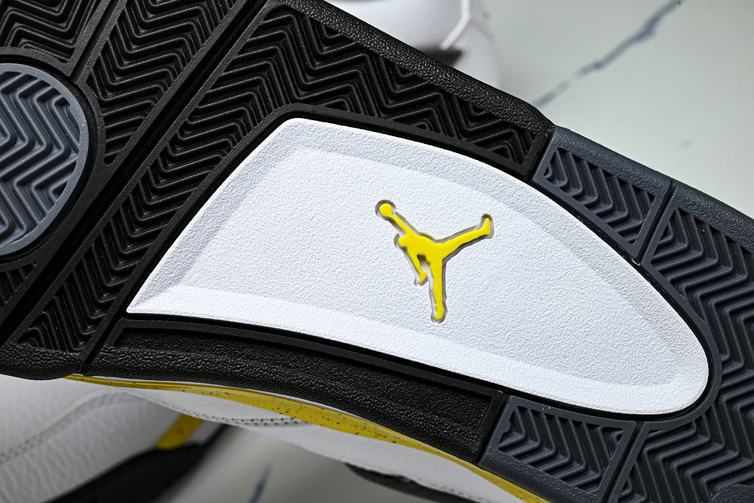 Air Jordan 4 "Rare Air" Tour Yellow IO2463-102