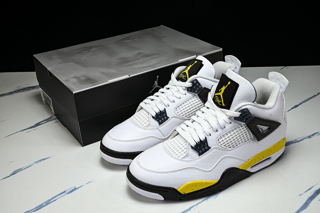 Air Jordan 4 "Rare Air" Tour Yellow IO2463-102