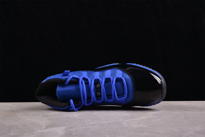 Air Jordan 11 Retro CT8012-400