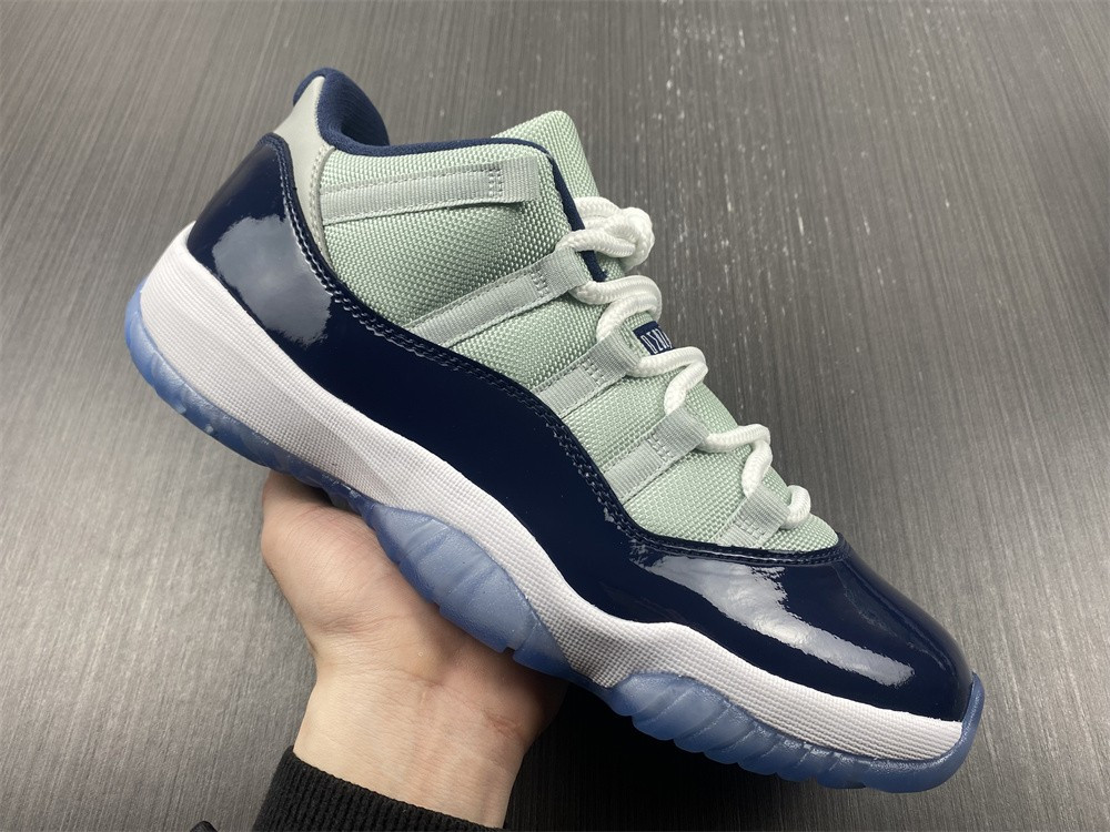 Jordan 11 Retro Low Georgetown (GS) 528896-007