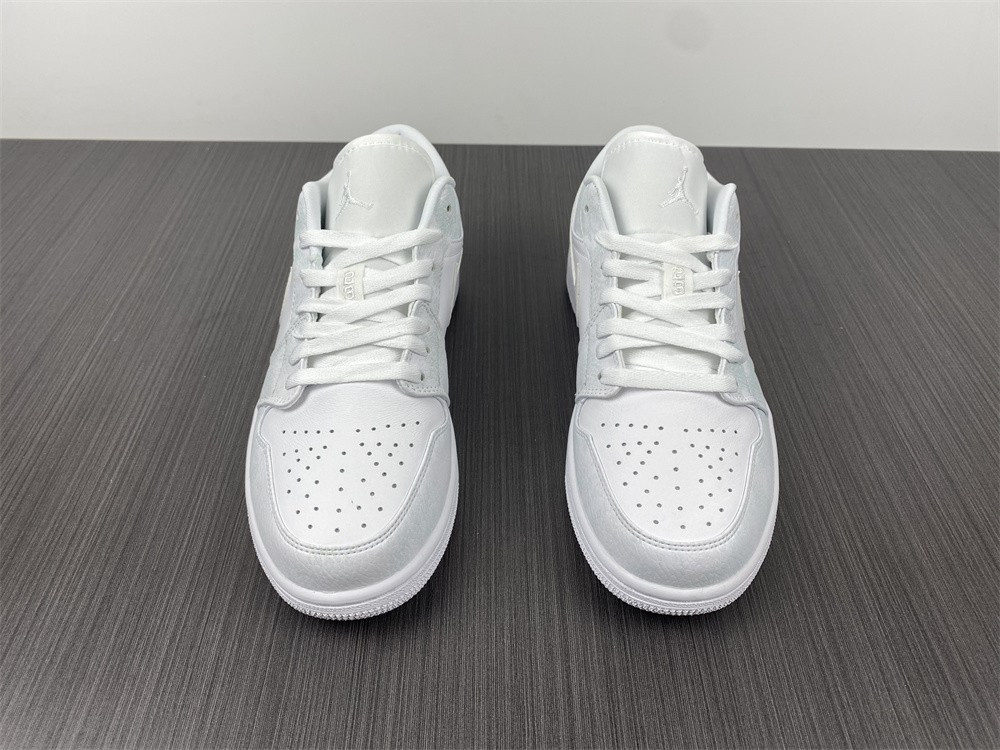 Air Jordan 1 Low “white green” 553558-130