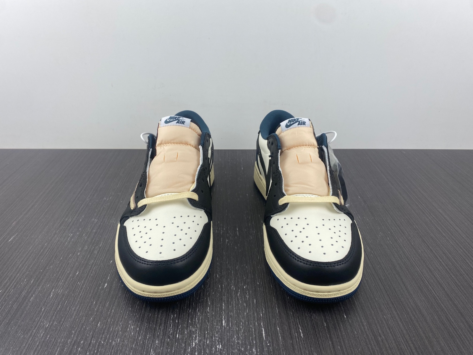 Air Jordan 1 Low DM7866-400