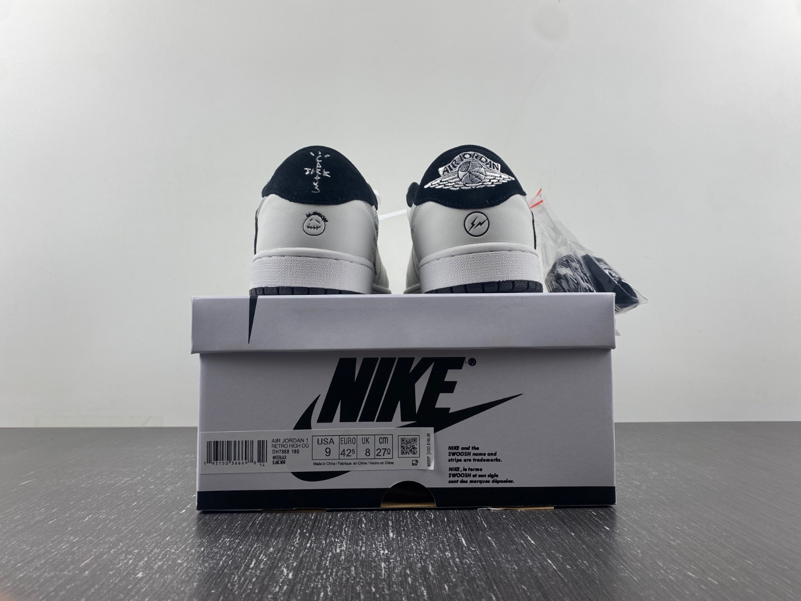 OFF-WHITE x Travis Scott x Air Jordan 1 OW DM7888-180