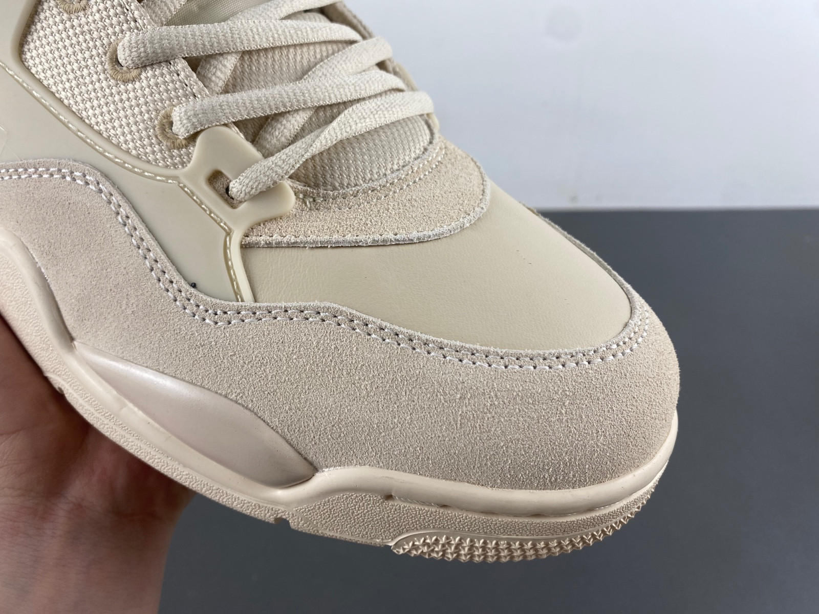 Air Jordan 4 RM HQ3441-110