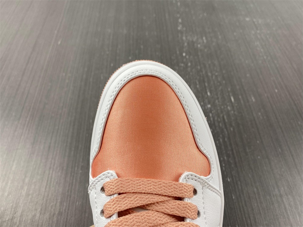 Air Jordan 1 Low GS “Light Madder Root” DM8960-801