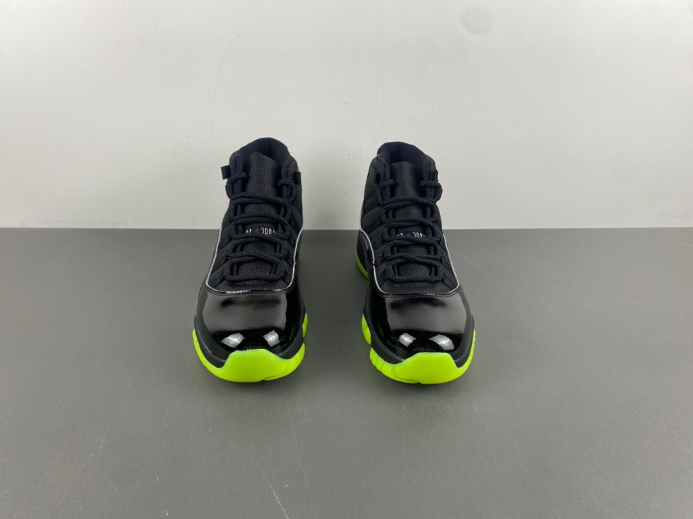 Air Jordan 11 CT8012-003