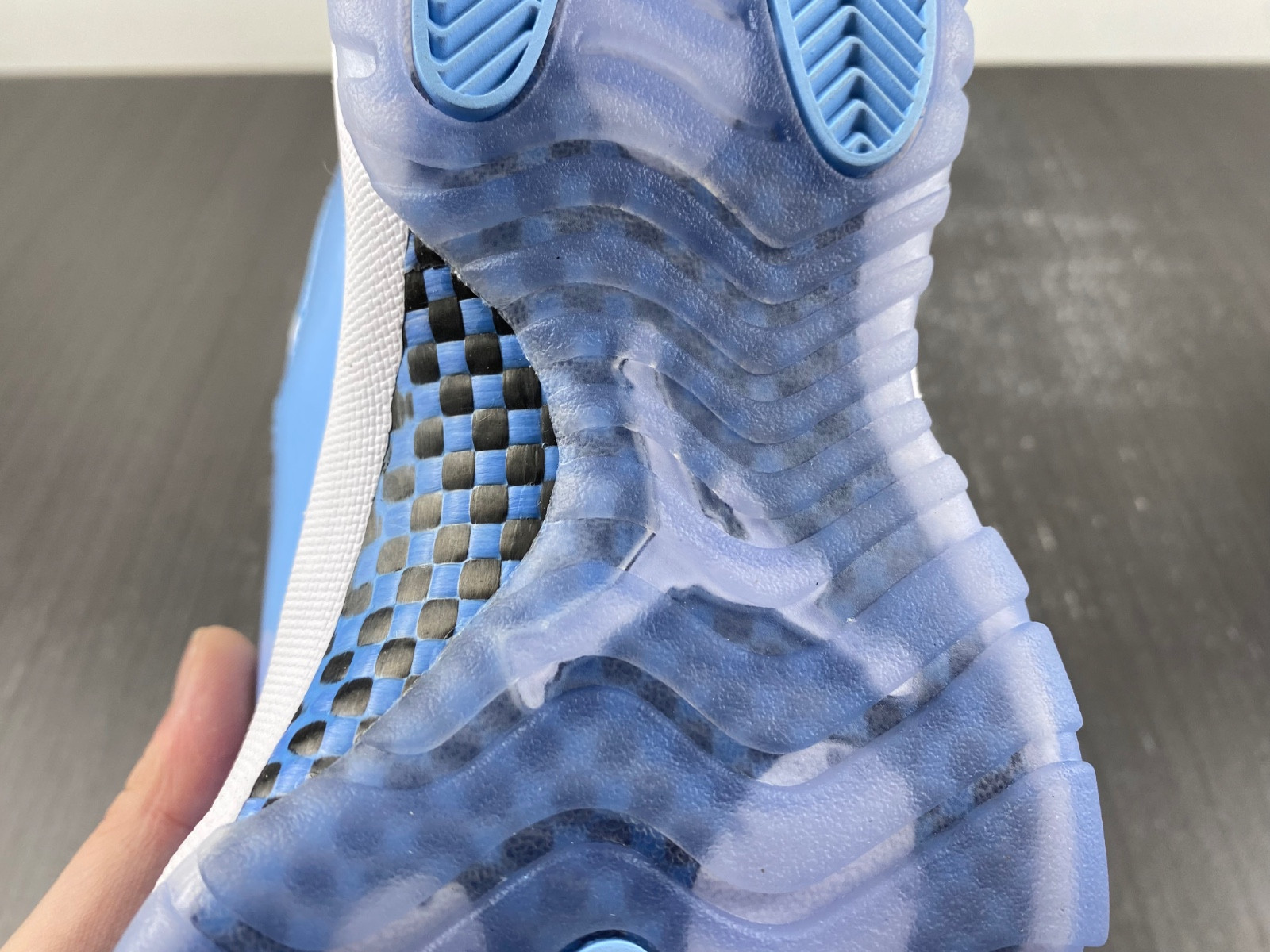 Air Jordan 11 CT8012-141