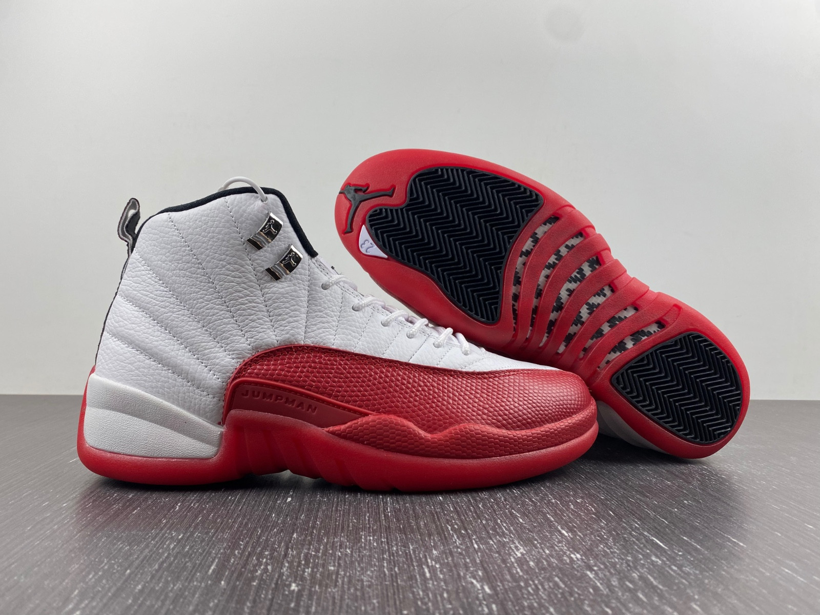 Air Jordan 12 Cherry AJ1204-110