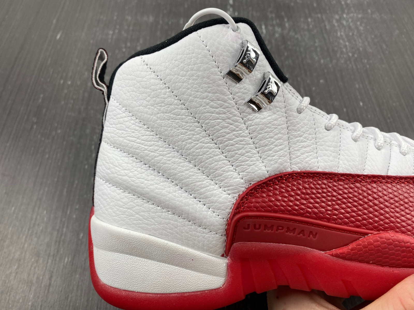 Air Jordan 12 Cherry AJ1204-110