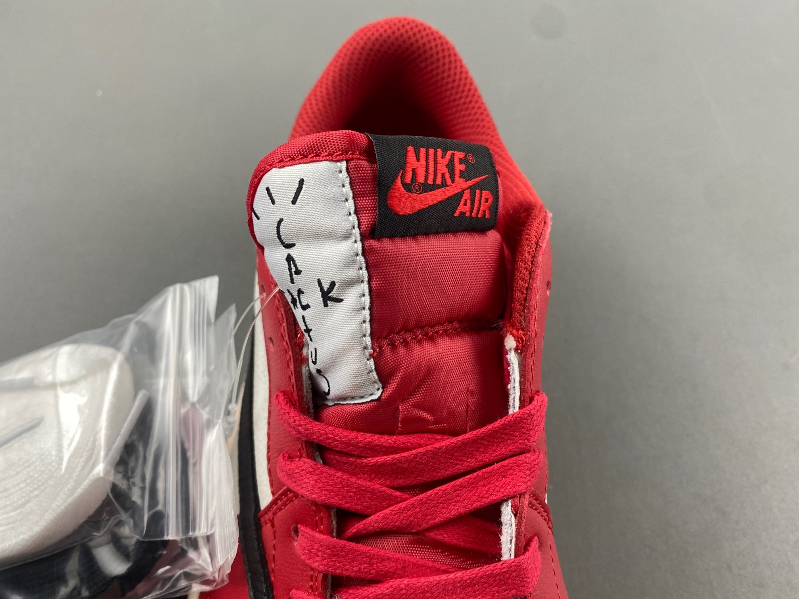 Air Jordan 1 Low “Sanddrift” HQ3440-101