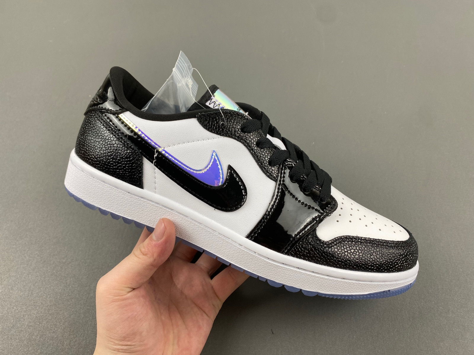 Air Jordan 1 Low Golf “Endless Pursuit” FZ4159-100