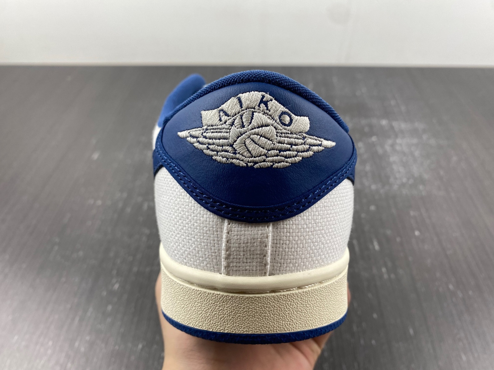 Air Jordan 1 KO Low “Dark Royal Blue” DX4981-103