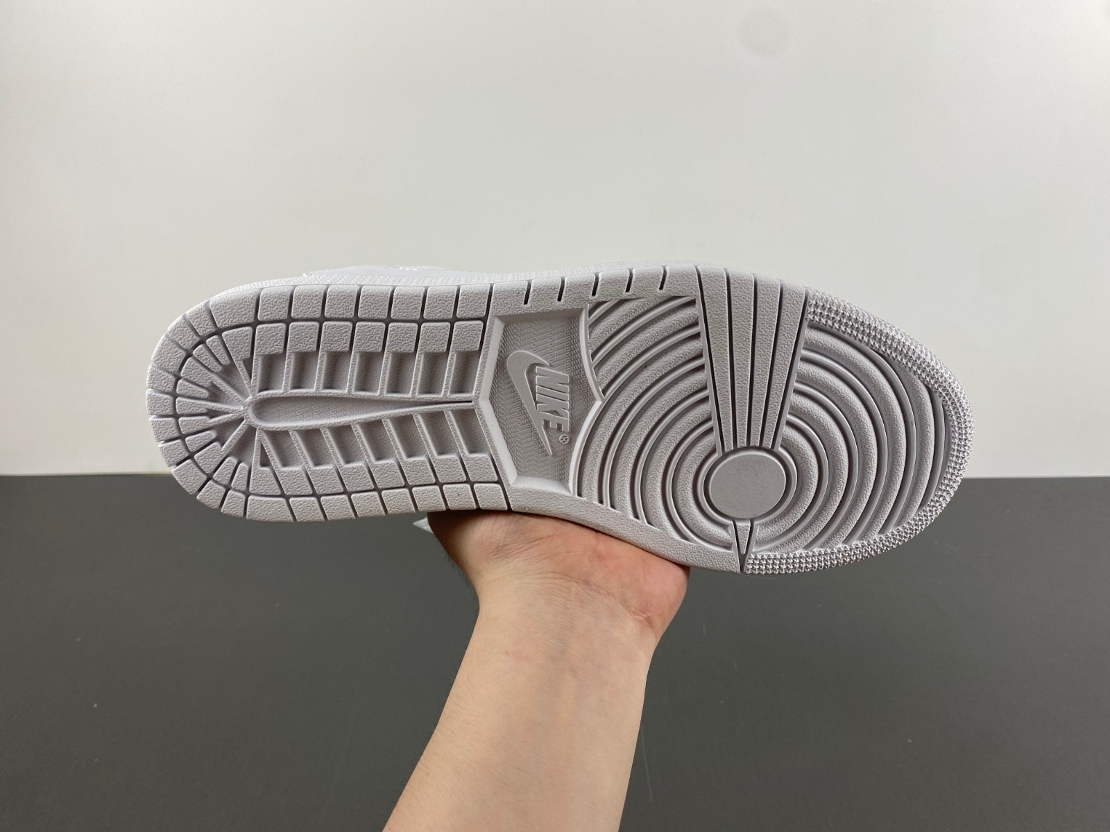 Travis Scott x Air Jordan 1 Low DM7866-292