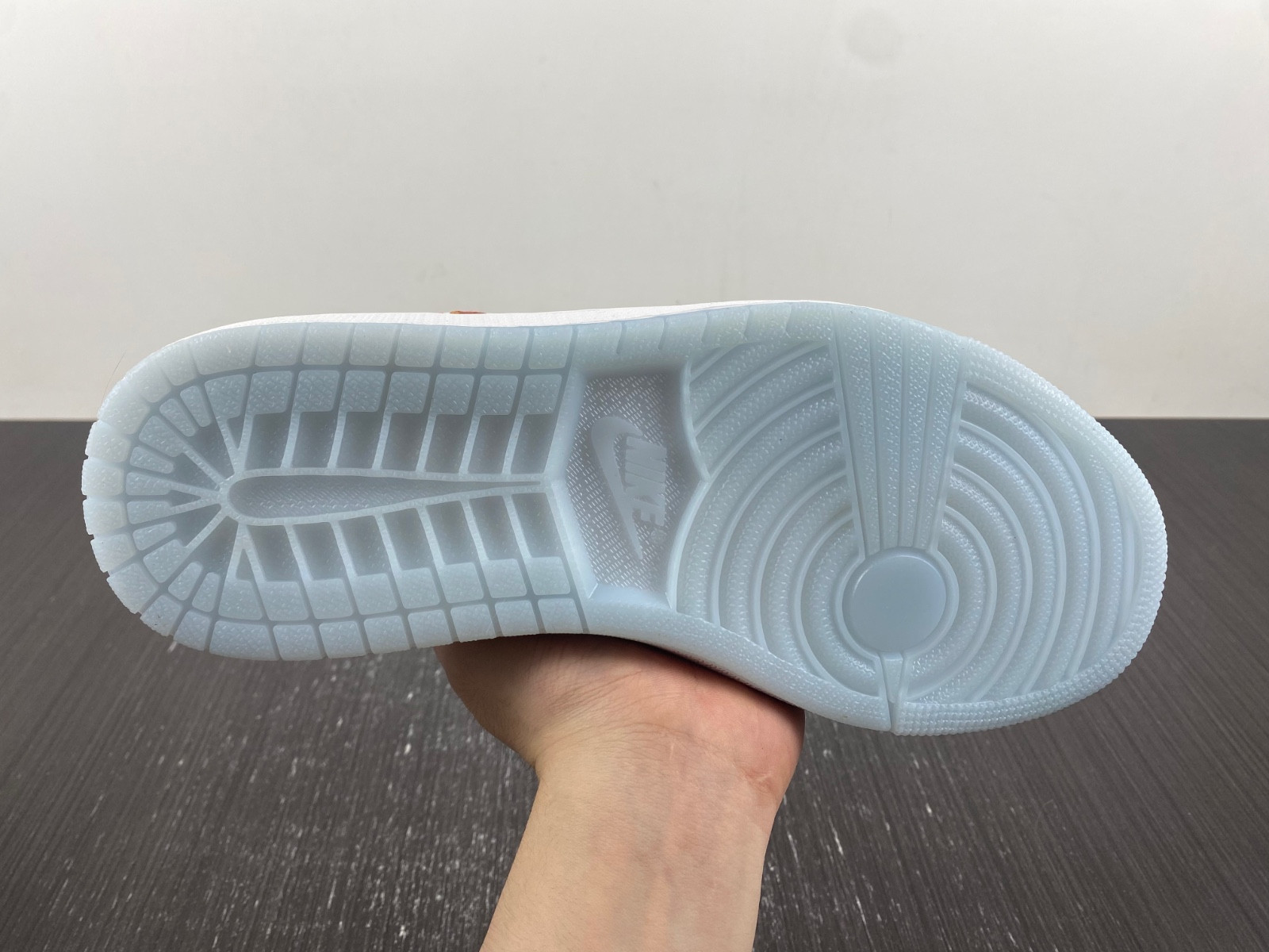 Air Jordan 1 Low “Philippines” FN8901-164