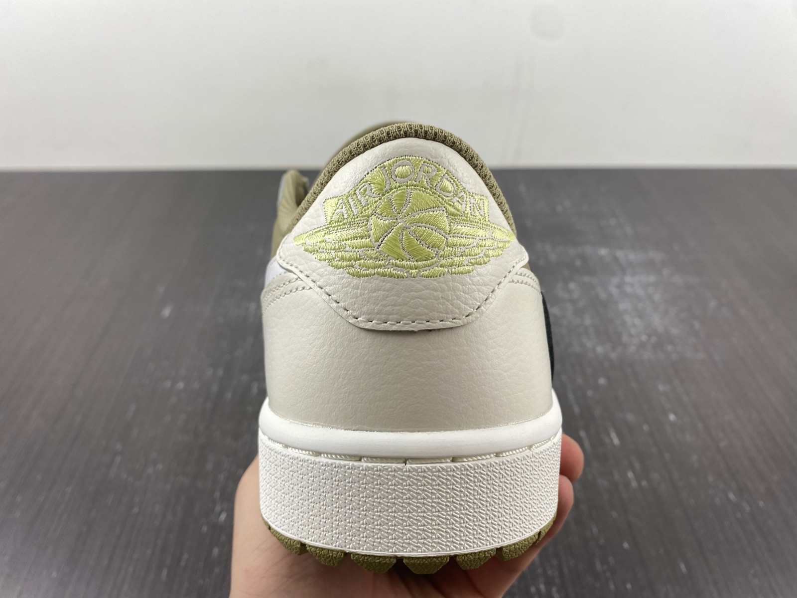 Travis Scott x Air Jordan 1 Low Golf FZ3124-200