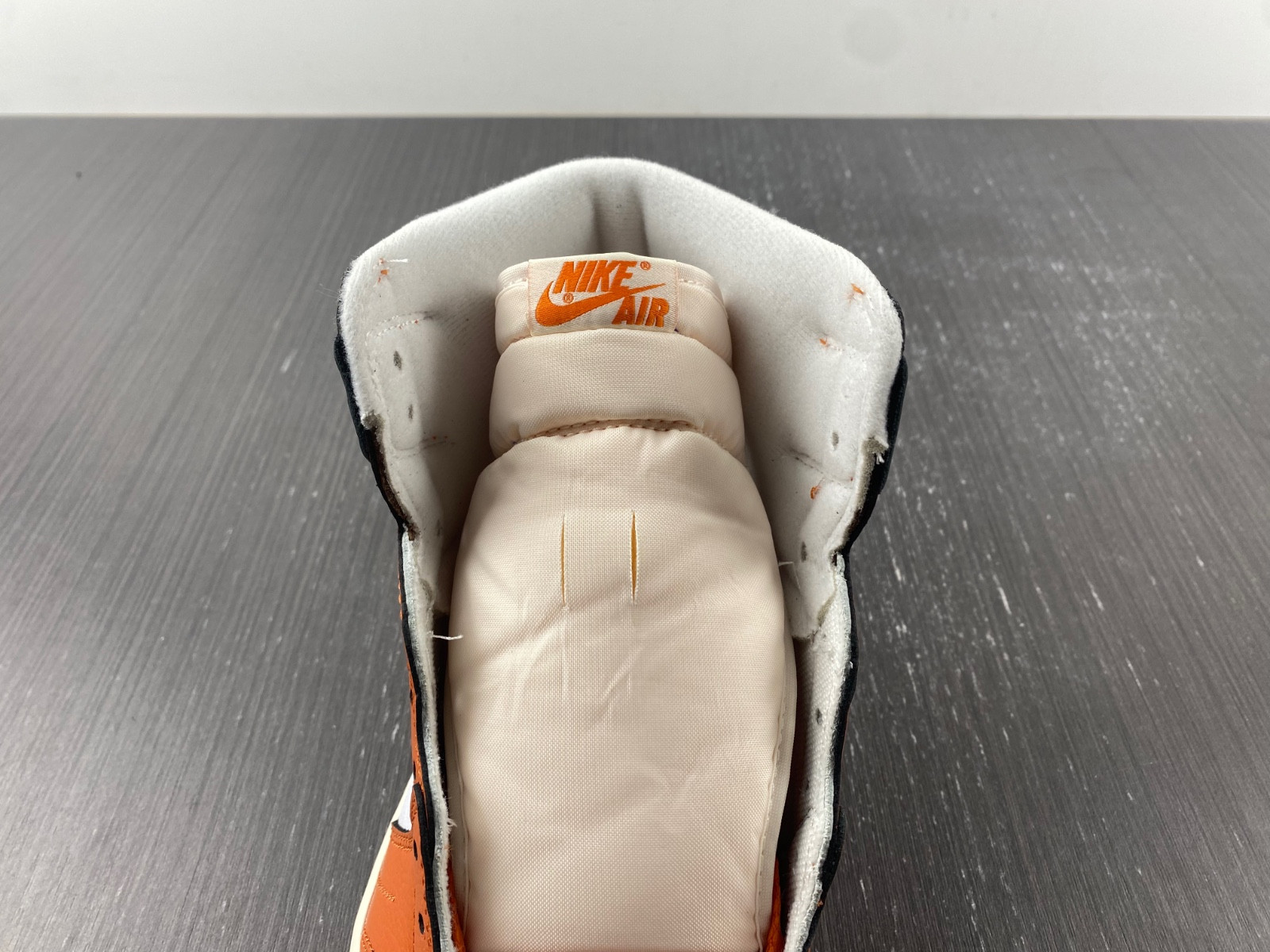 Air Jordan 1 High OG WMNS “Starfish” DO9369-101