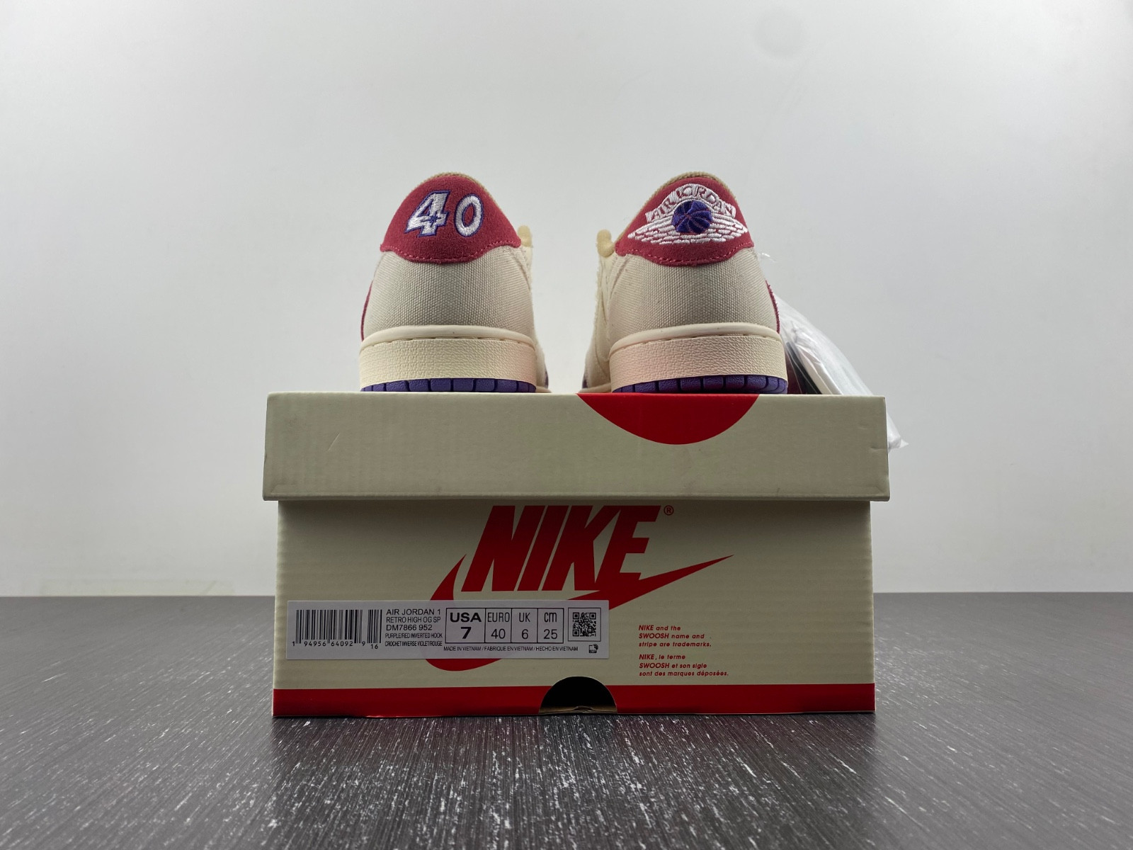 Travis Scott x Air Jordan 1 Low DM7866-952