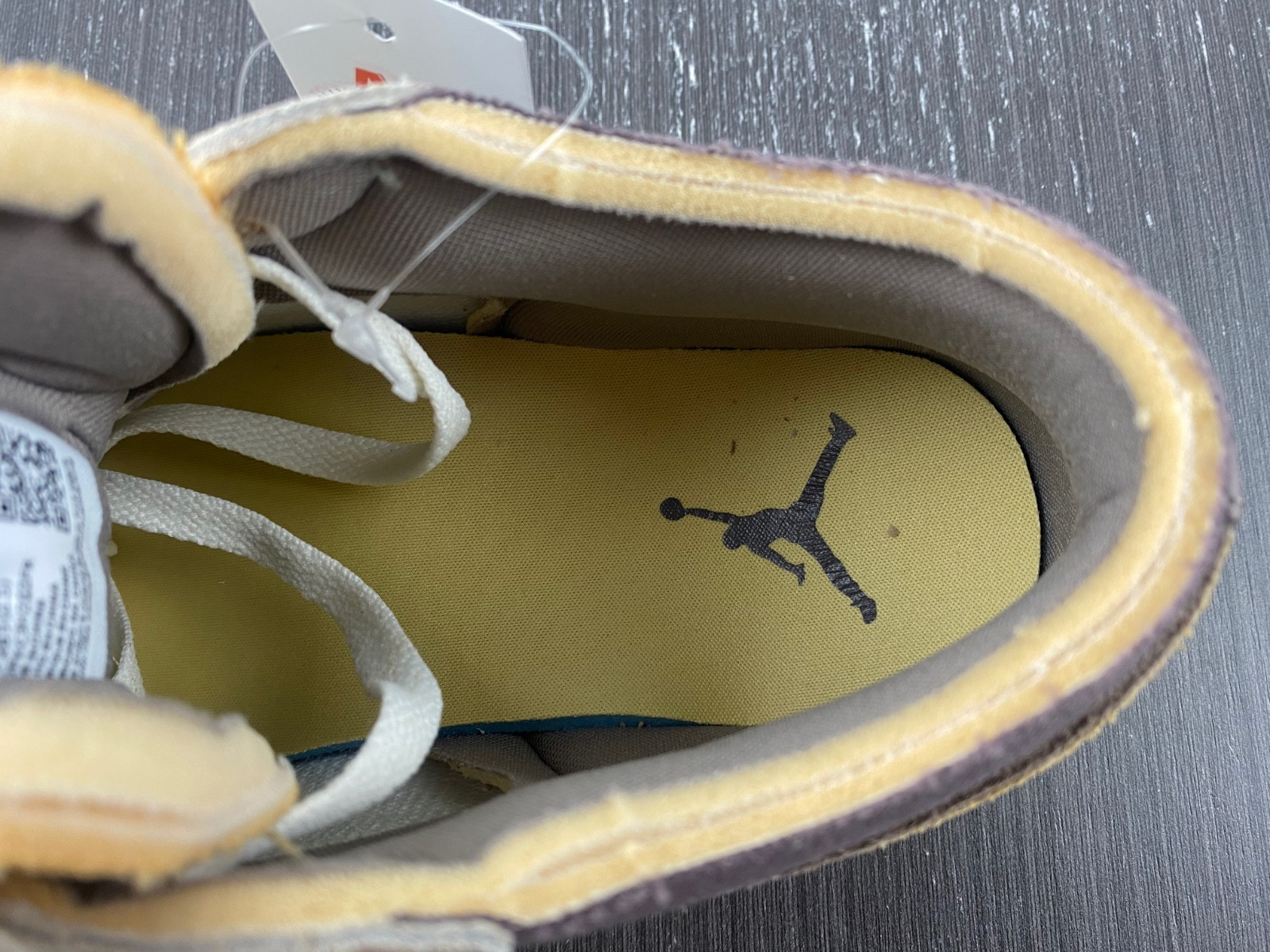 Air Jordan 1 Low SE Craft “Taupe Haze” DN1635-200