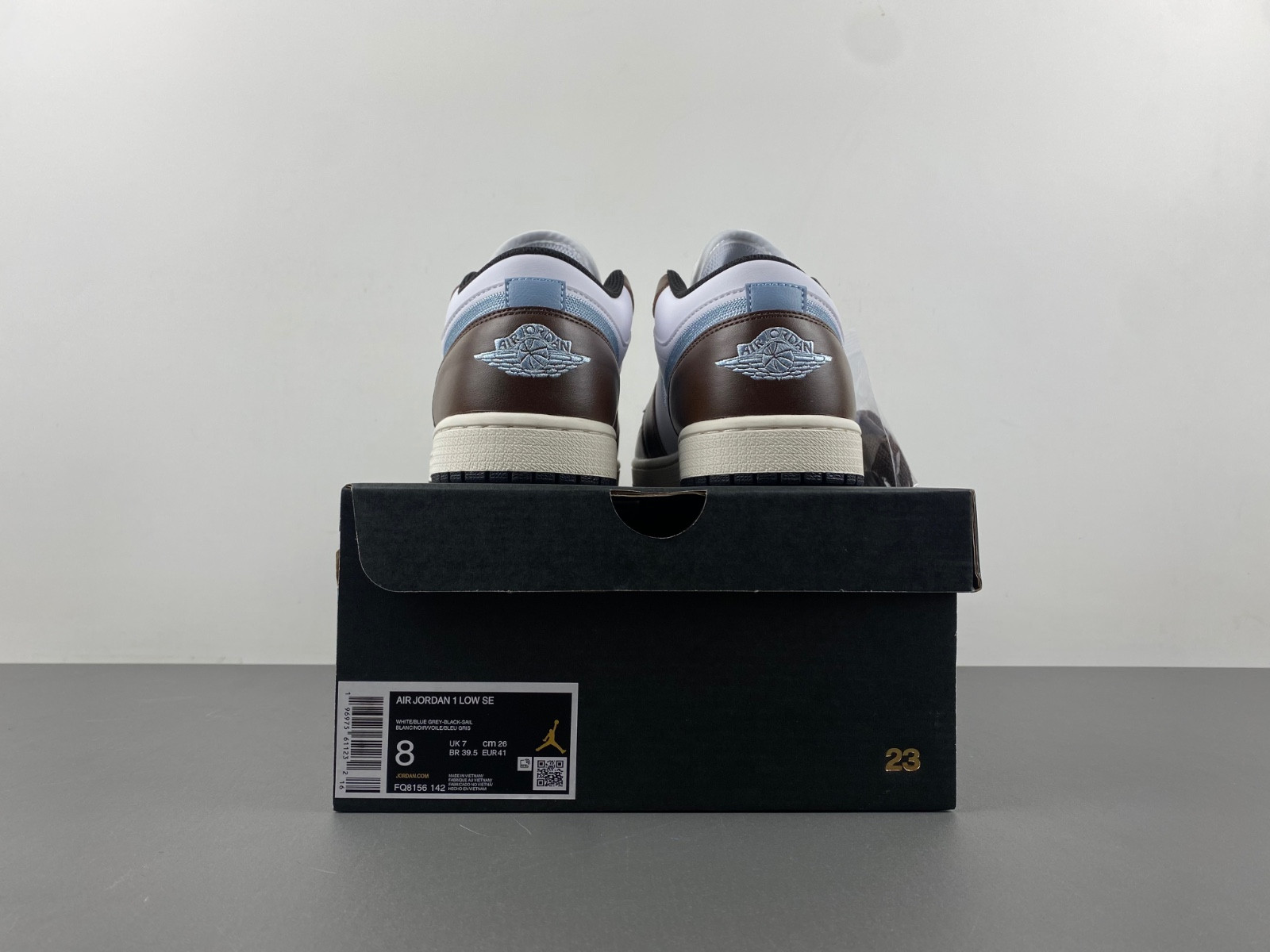 Air Jordan 1 Low FQ8156-142