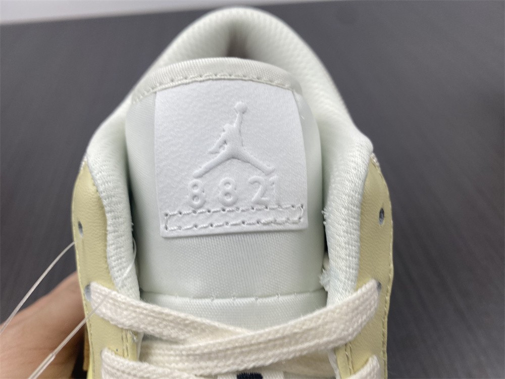 Air Jordan 1 Low “SNKRS Day” DN6998-700