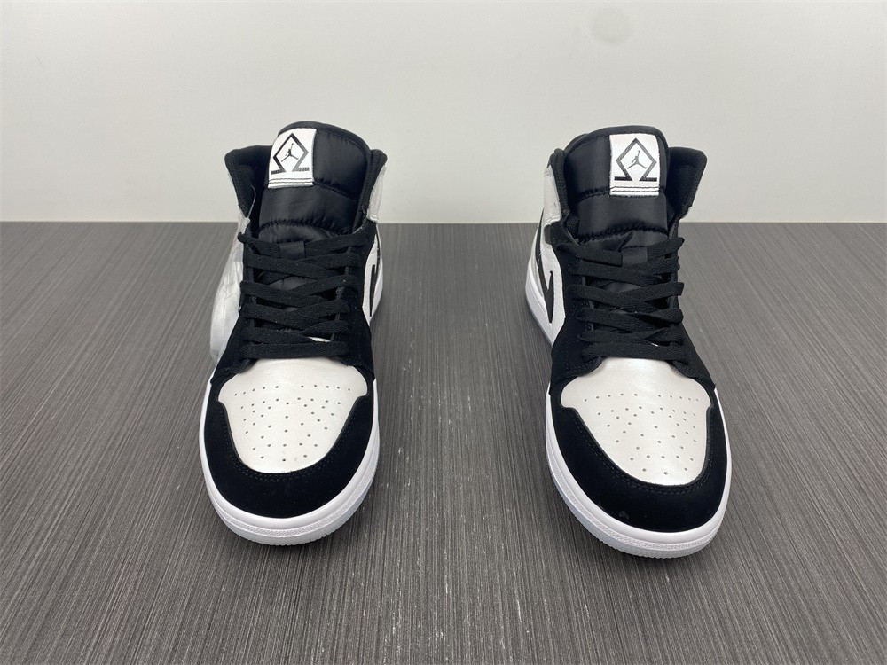 air jordan 1 mid “Di*m*nd shorts