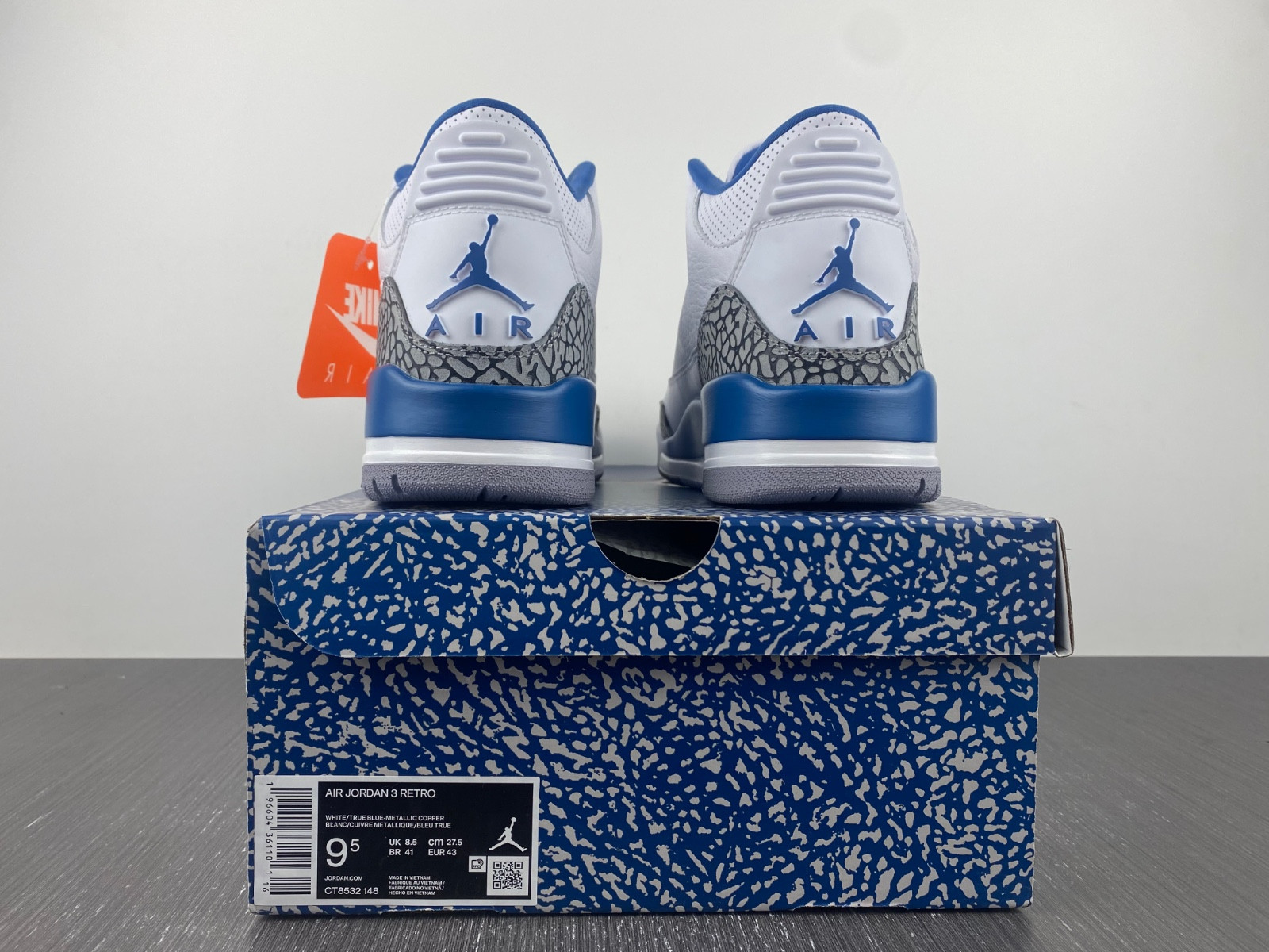 Air Jordan 3 “Wizards” CT8532-148