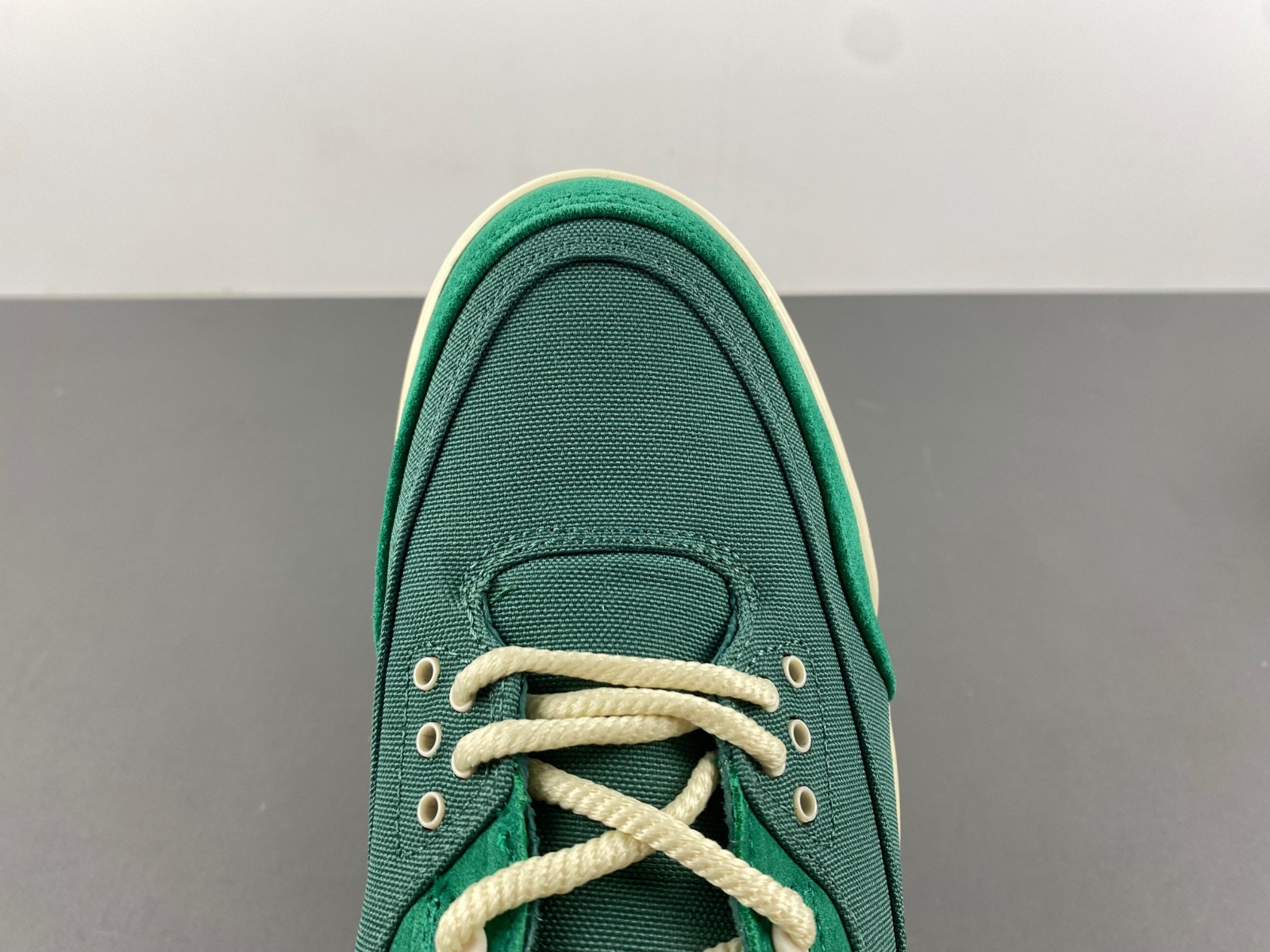 nina Ch*el abney x air jordan 3 fz7974-300