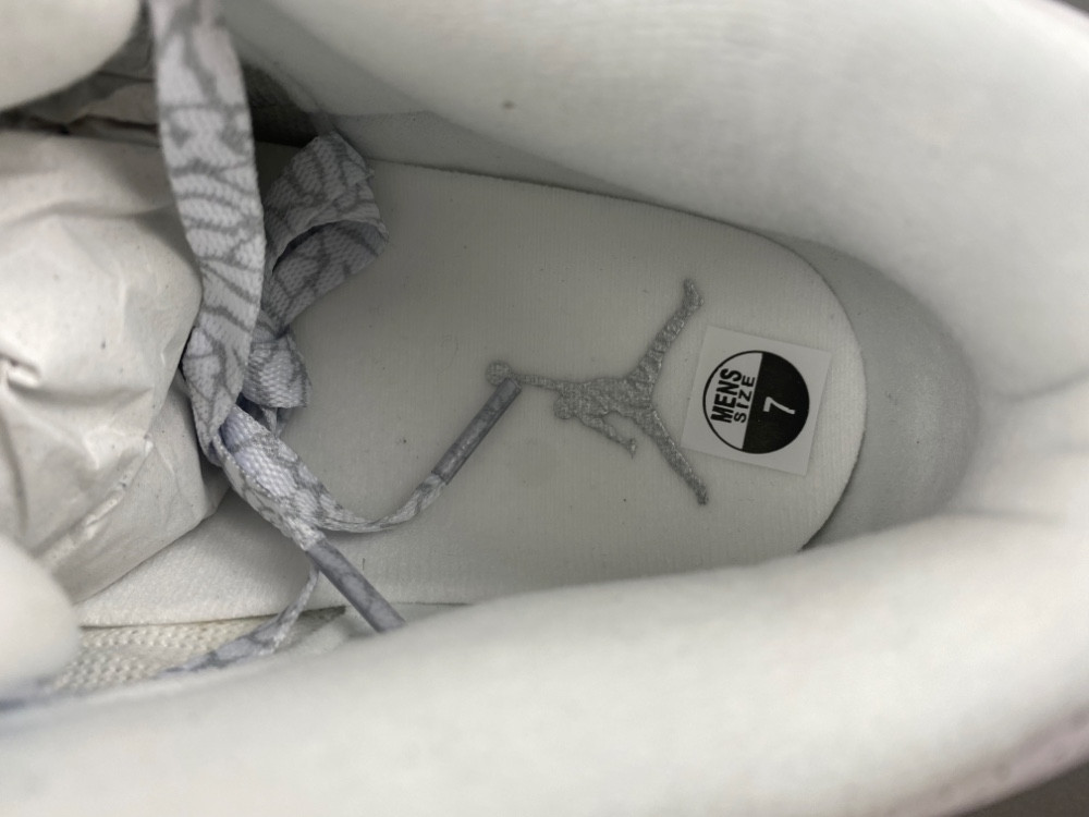 Air Jordan 3 “Pure Money” 2025 CT8532-111