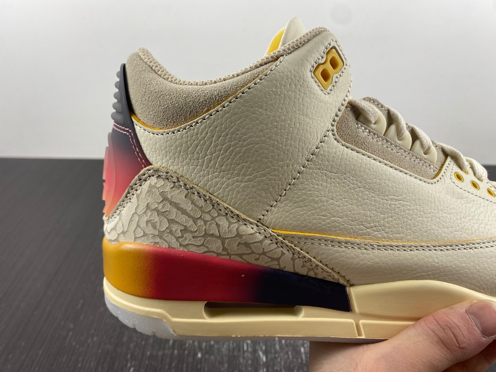 J Balvin x Air Jordan 3 “Medellín Sunset” FN0344-901