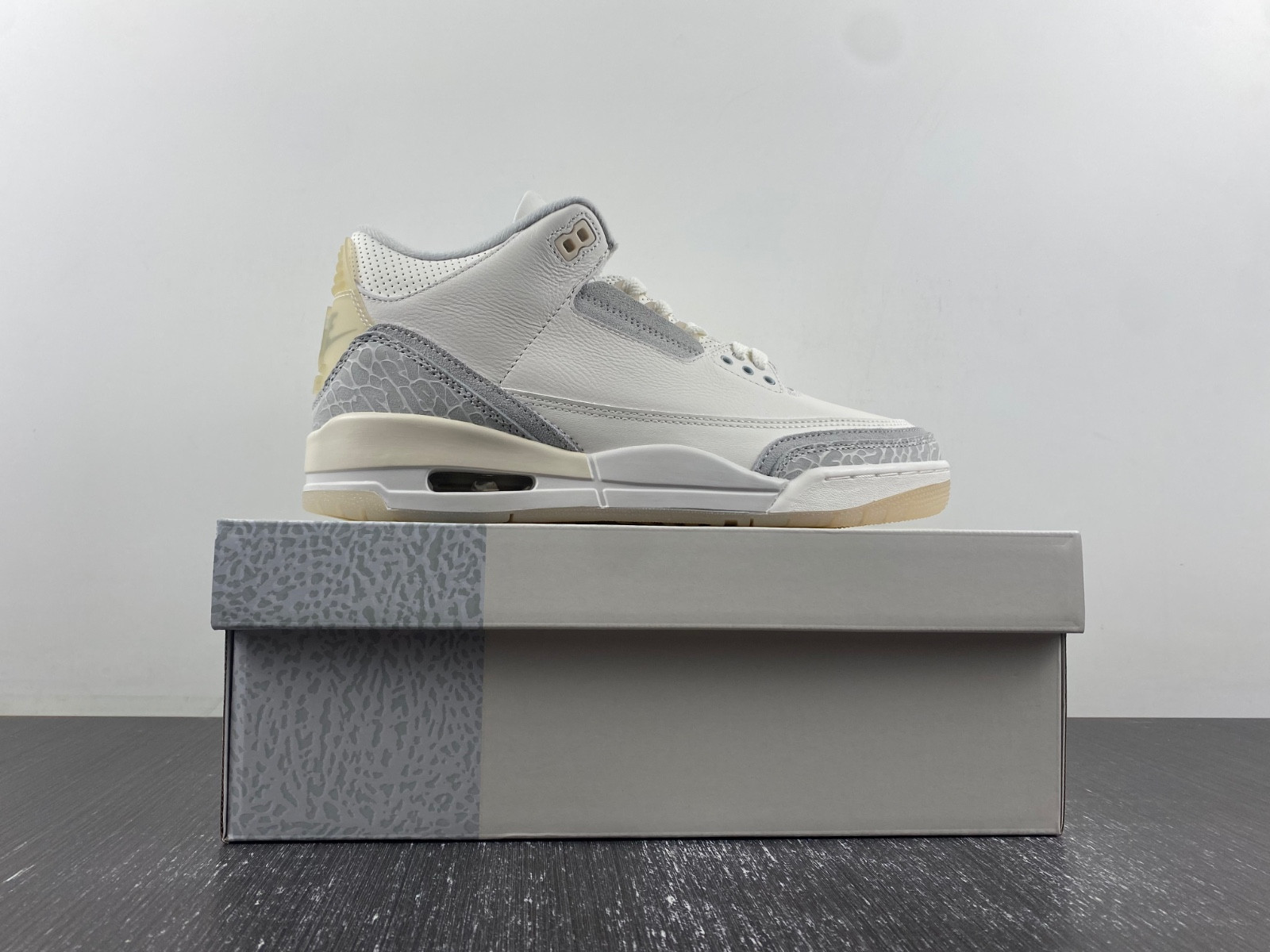 Air Jordan 3 Craft “Ivory” FJ9479-100
